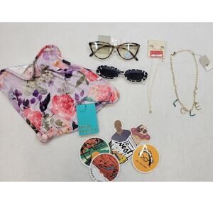Eyewear and Necklace Bundle Set